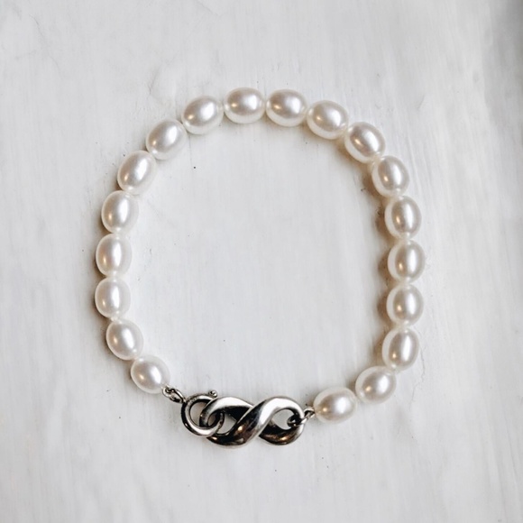 Infinity Pearl Bracelet Online, 56% OFF 